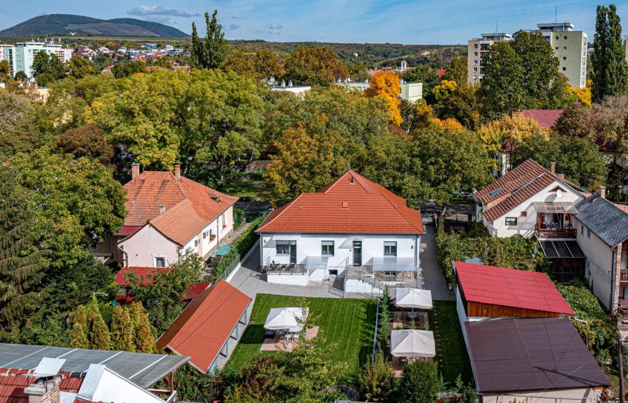 Villa Garden Eger Eksteriør bilde